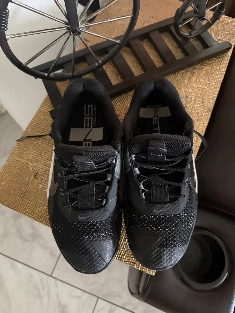 Nike Women's Black Mesh Athletic Sneakers